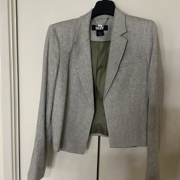 DKNY Cropped OPen front long sleeve Blazer size 4 - Picture 5 of 8